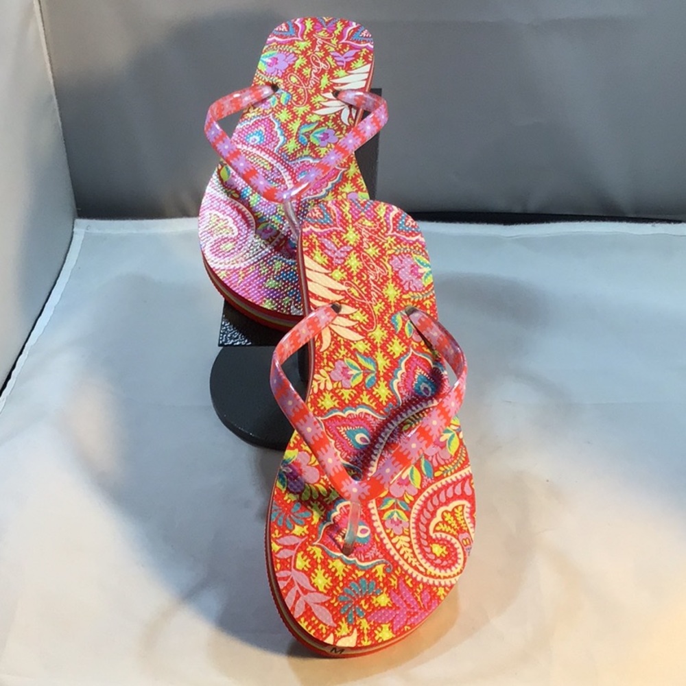 Vera Bradley Flip Flops